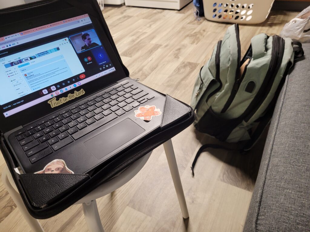 High School Student's classes were shortened to 25 minutes because of the two hour delay.